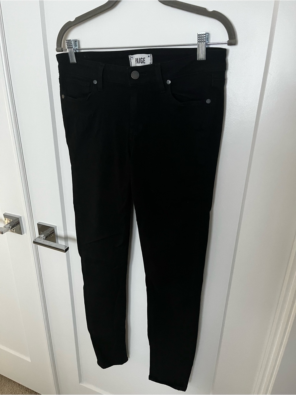 PAIGE Black Skinny Jeans - Sleek High-Rise Style